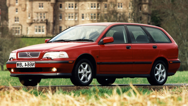 Volvo V40 (1996-1999)